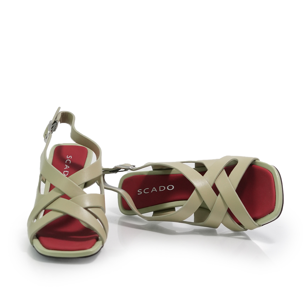SANDALE ELEGANTE SCADO