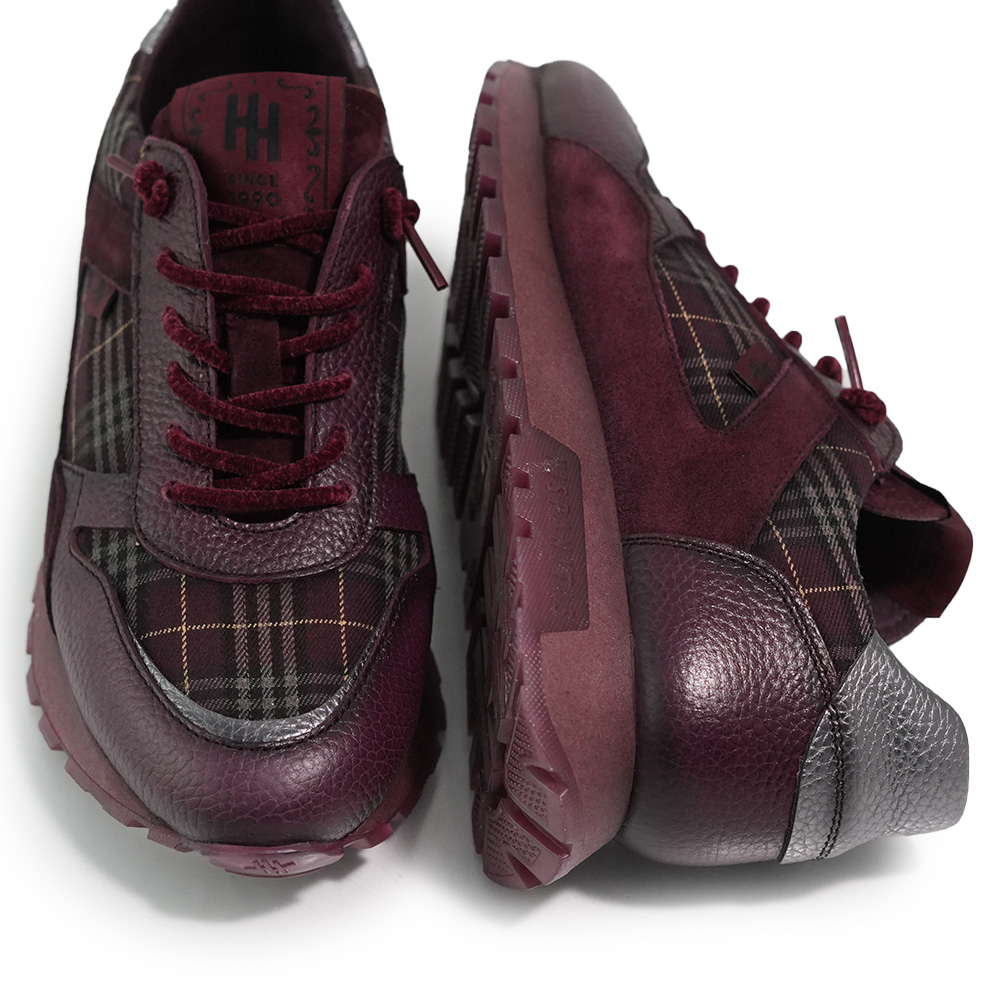 SNEAKERS HISPANITAS