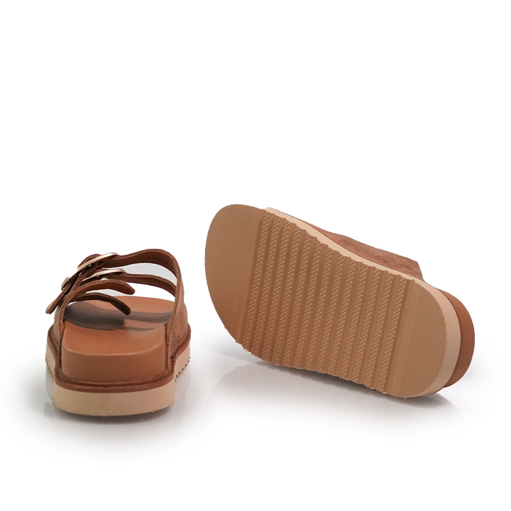 SABOTI DAMA CAPRICIA