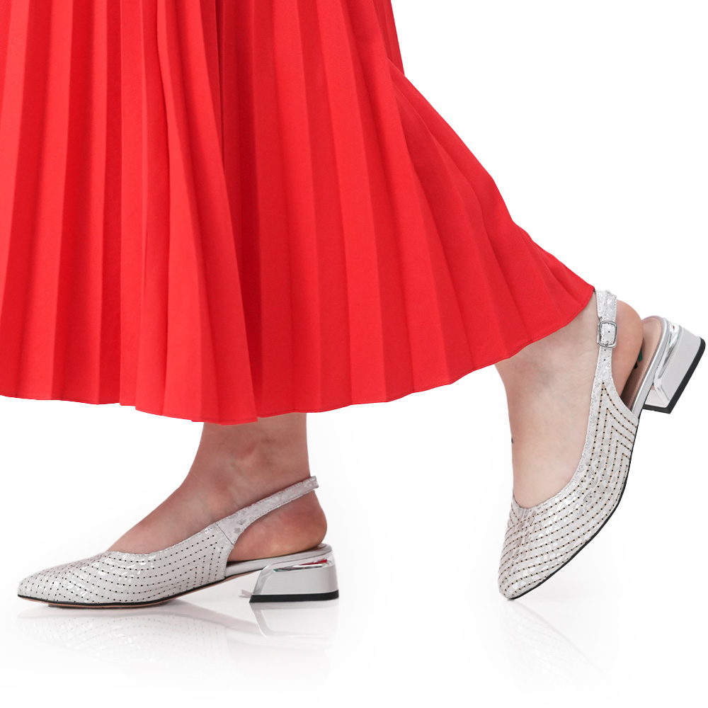 PANTOFI DECUPATI FIORE FINO