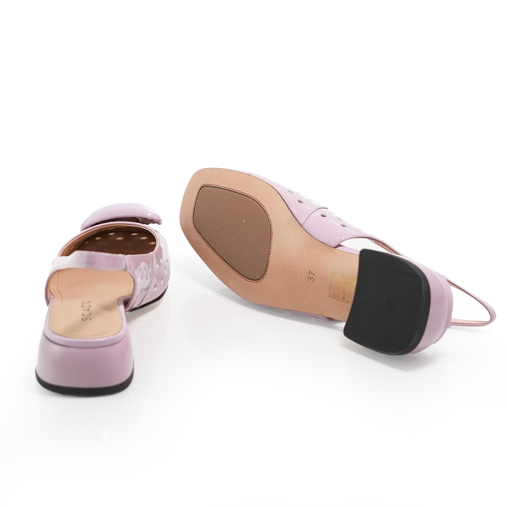 PANTOFI DECUPATI SCADO