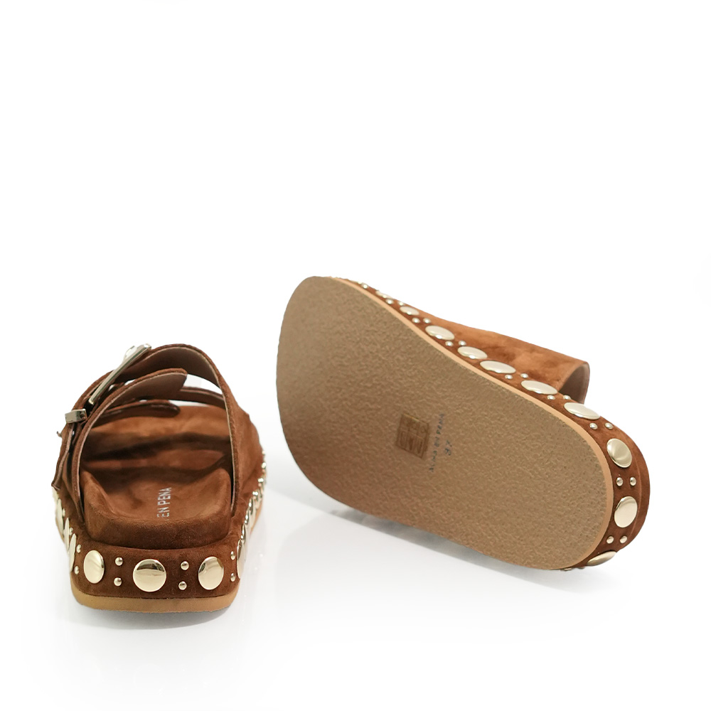 SABOTI DAMA ALMA EN PENA