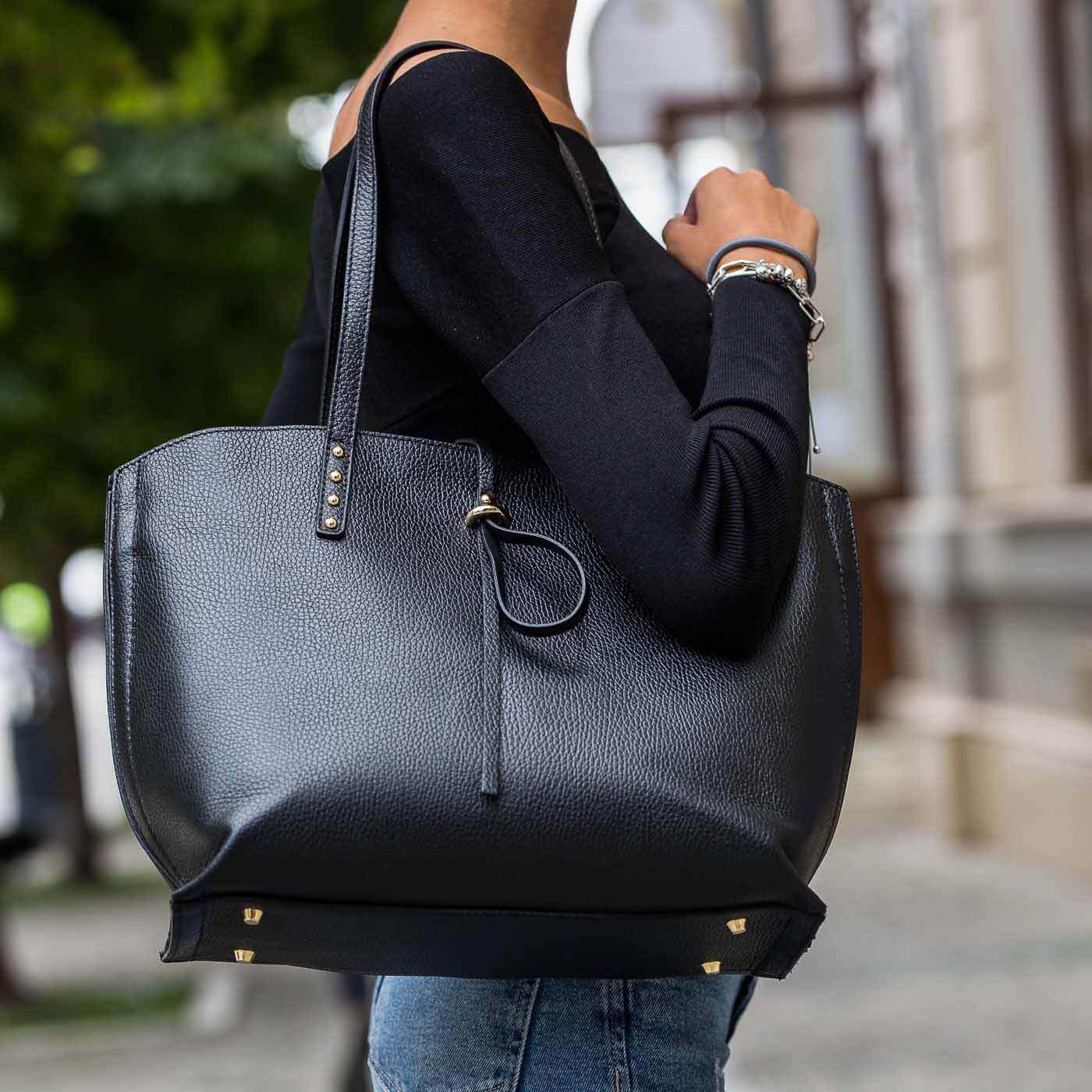 Geanta dama Capricia