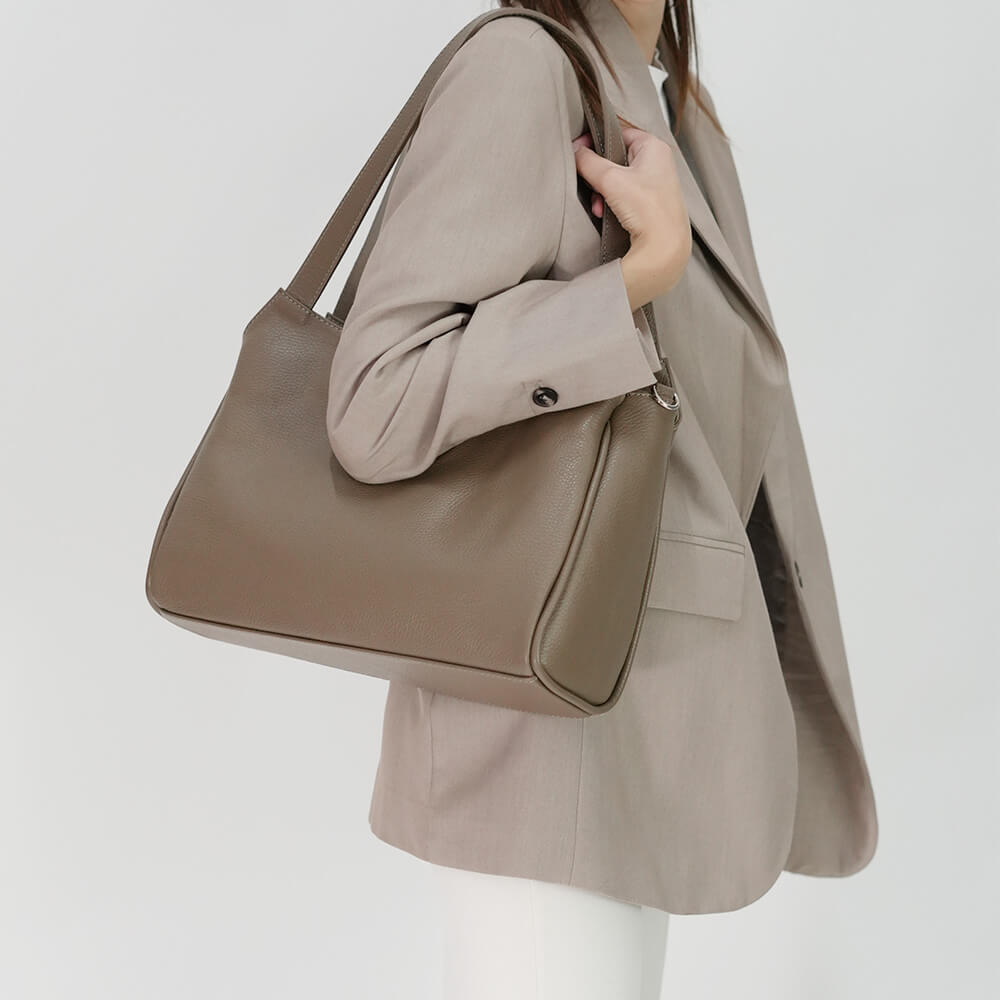 GEANTA DAMA CAPRICIA