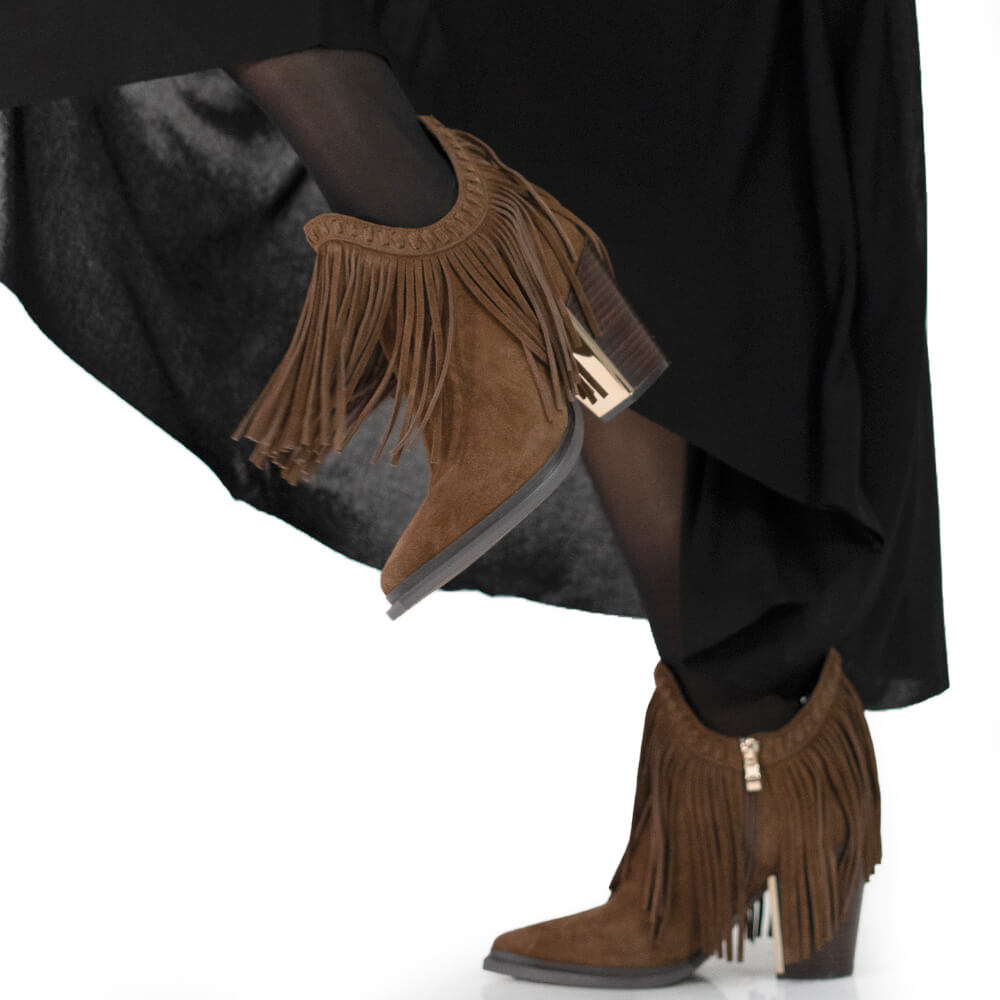 GHETE DAMA ALMA EN PENA