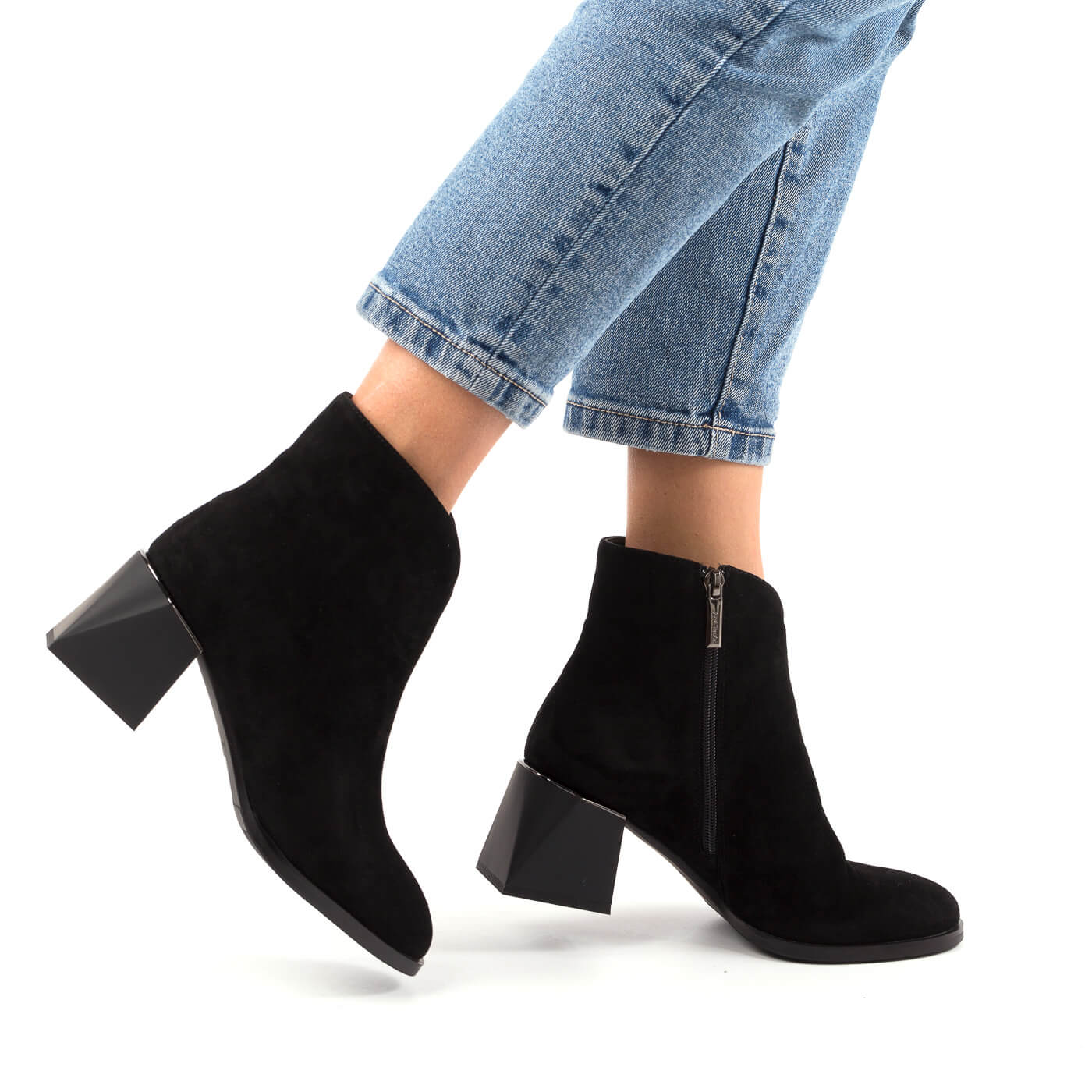 Ghete dama Jose Simon