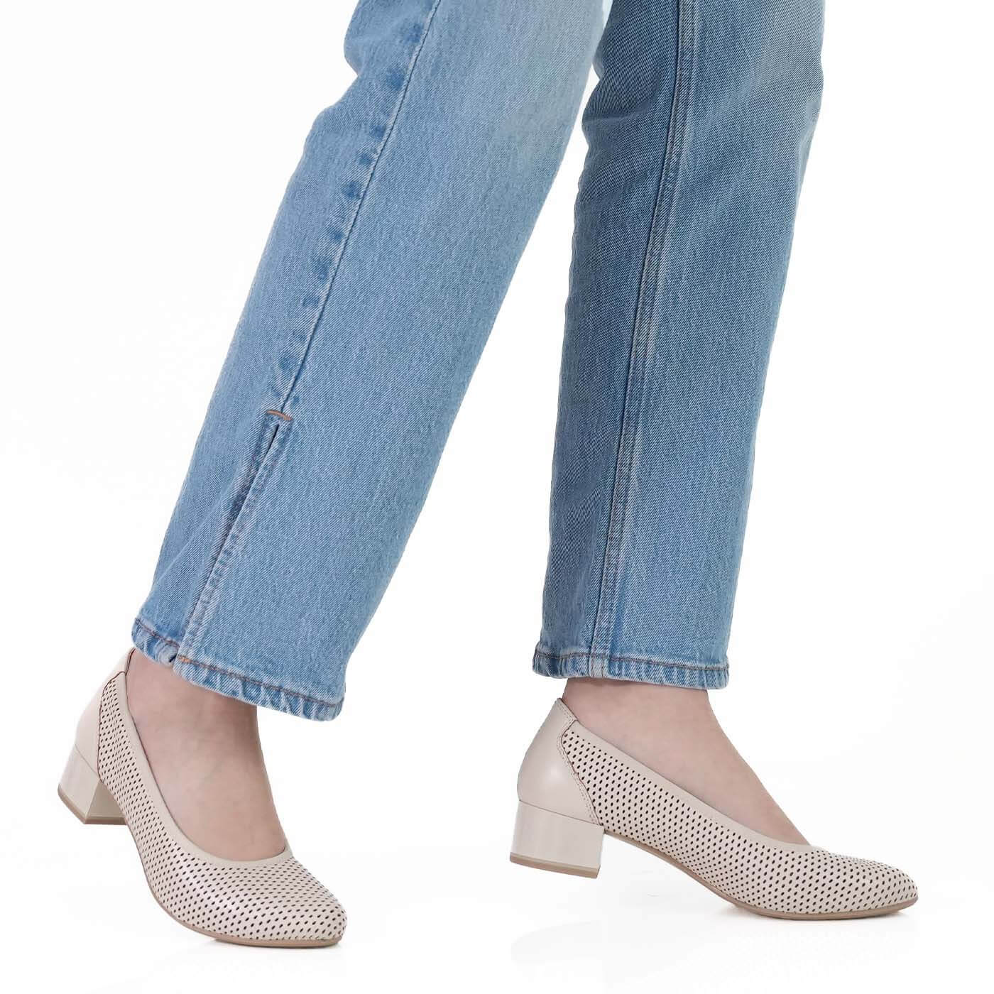 Pantofi dama Caprice