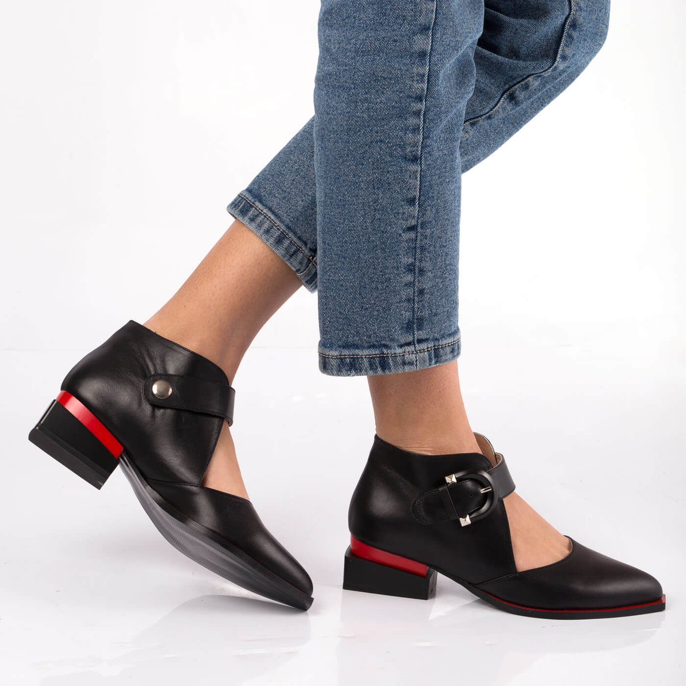 Pantofi dama capricia