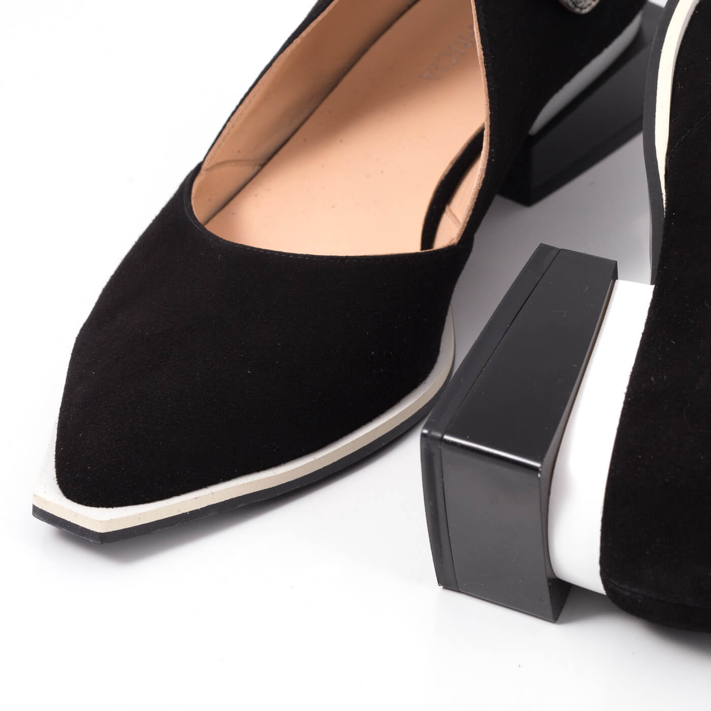 Pantofi dama capricia