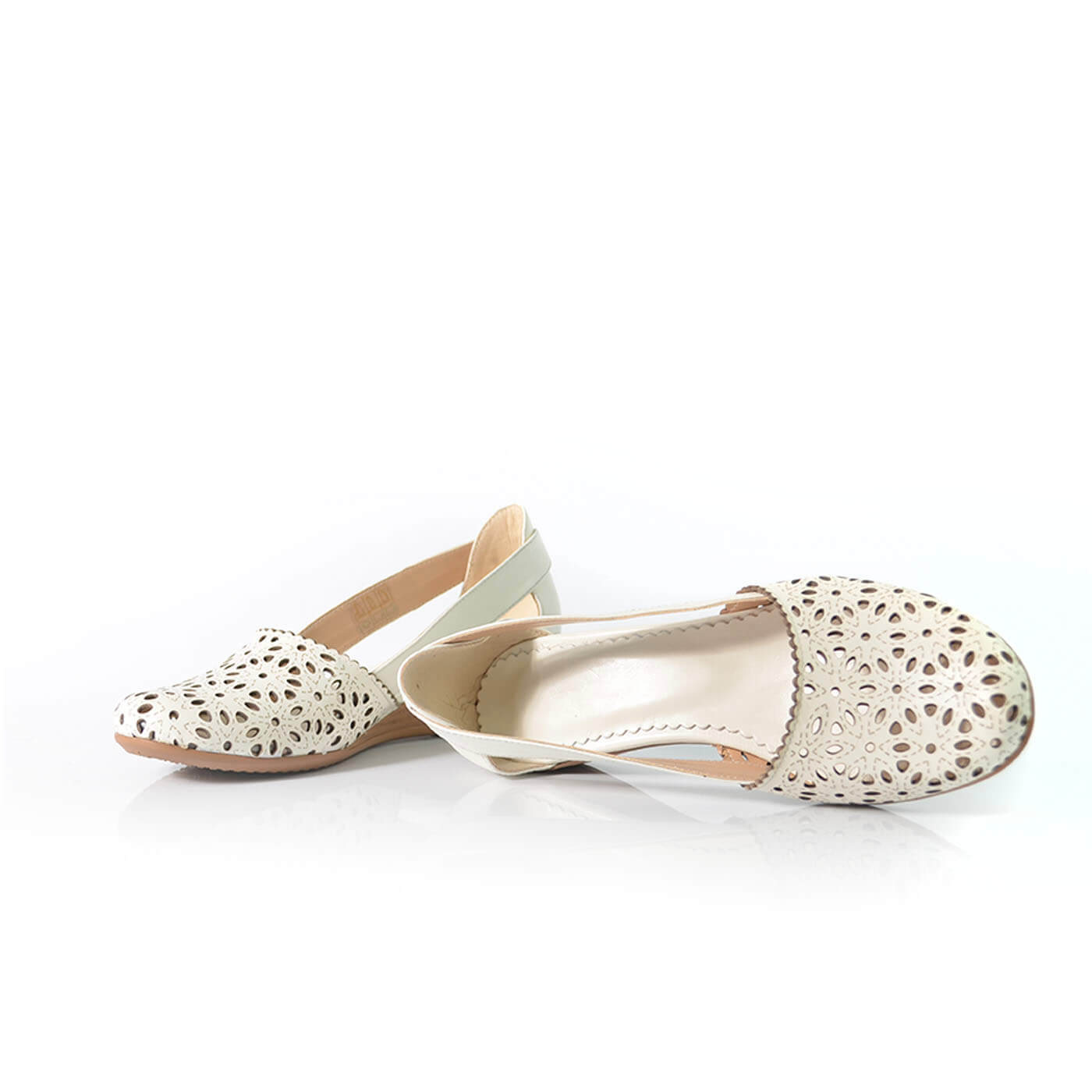 pantofi dama perforati capricia