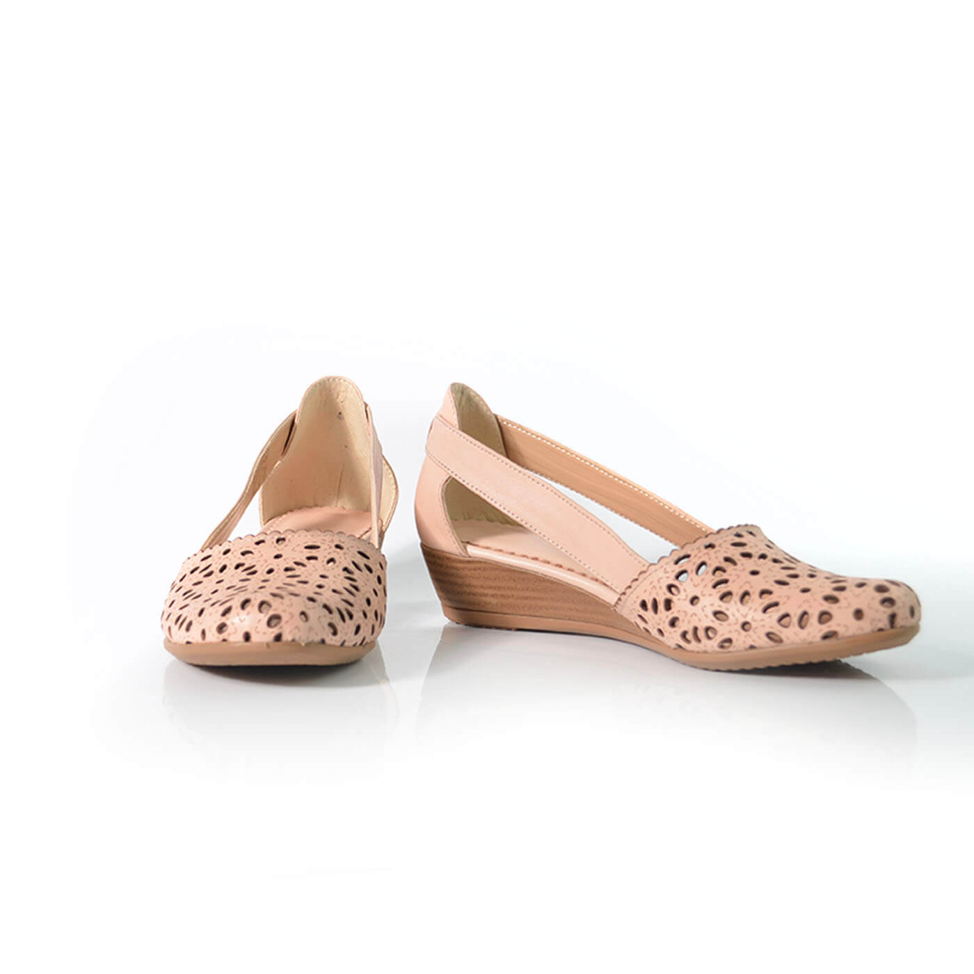 pantofi dama perforati capricia