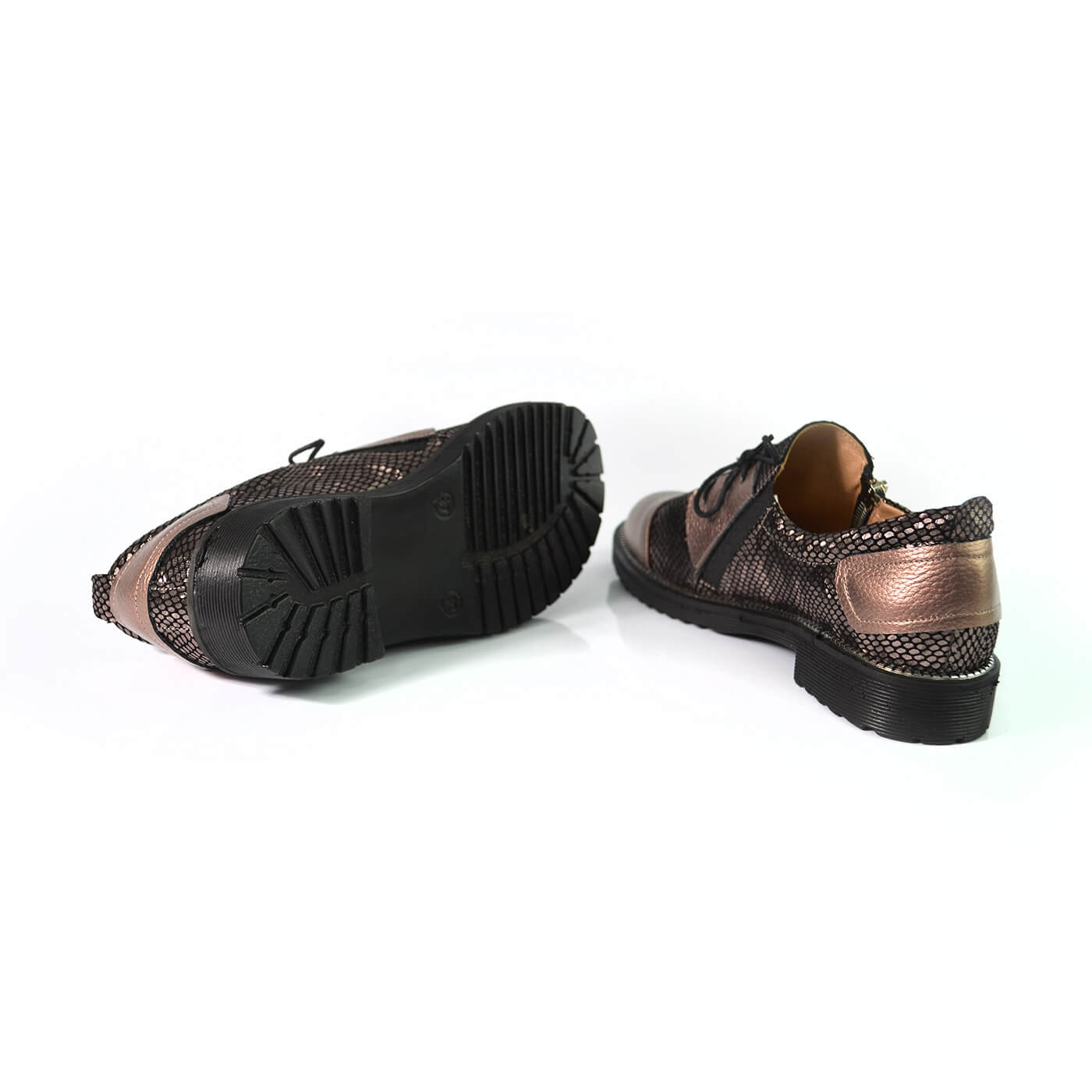 pantofi dana brand romanesc