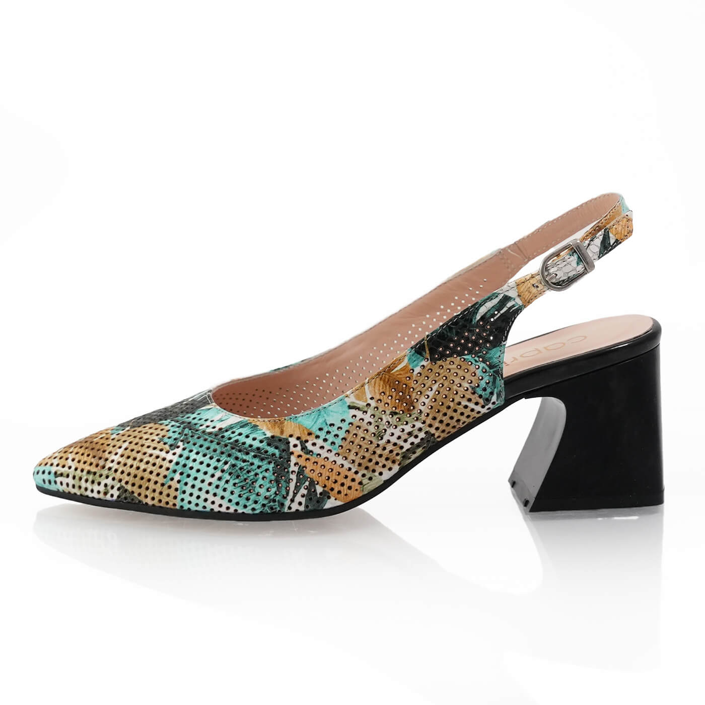 Pantofi decupati Capricia