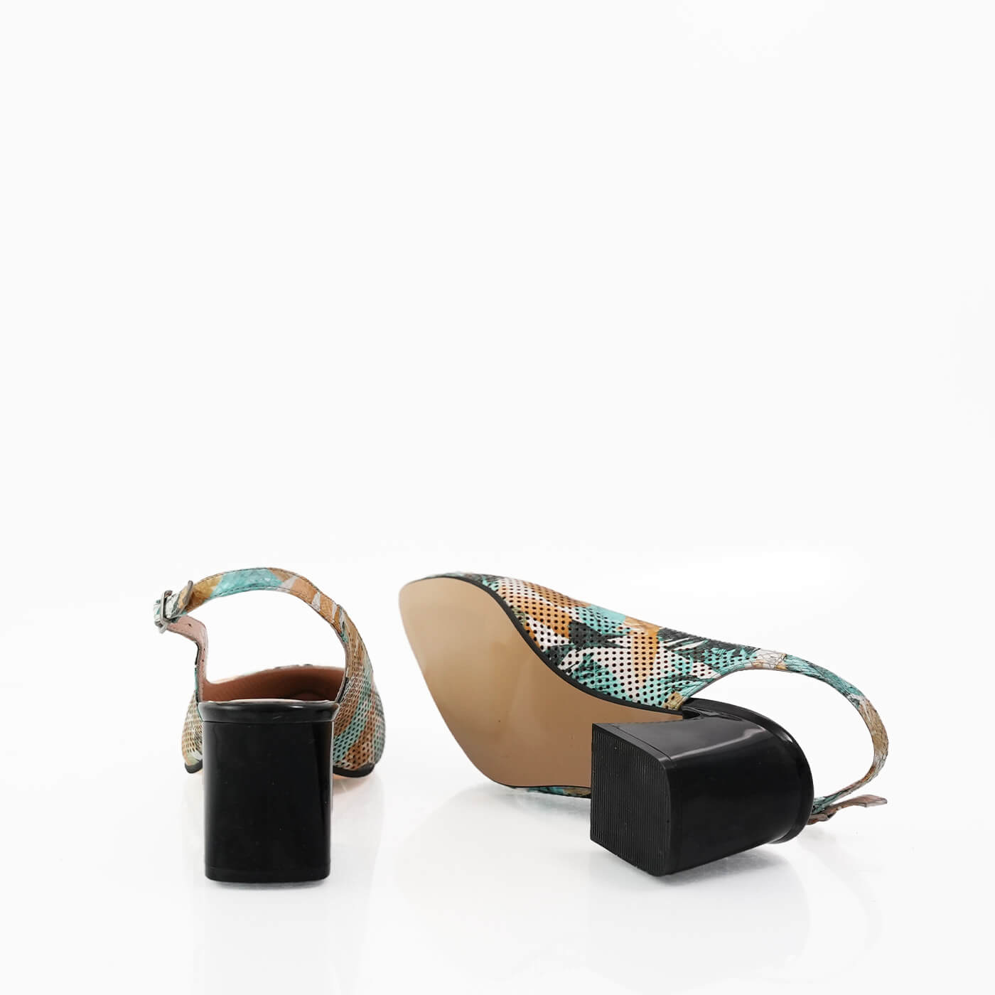 Pantofi decupati Capricia