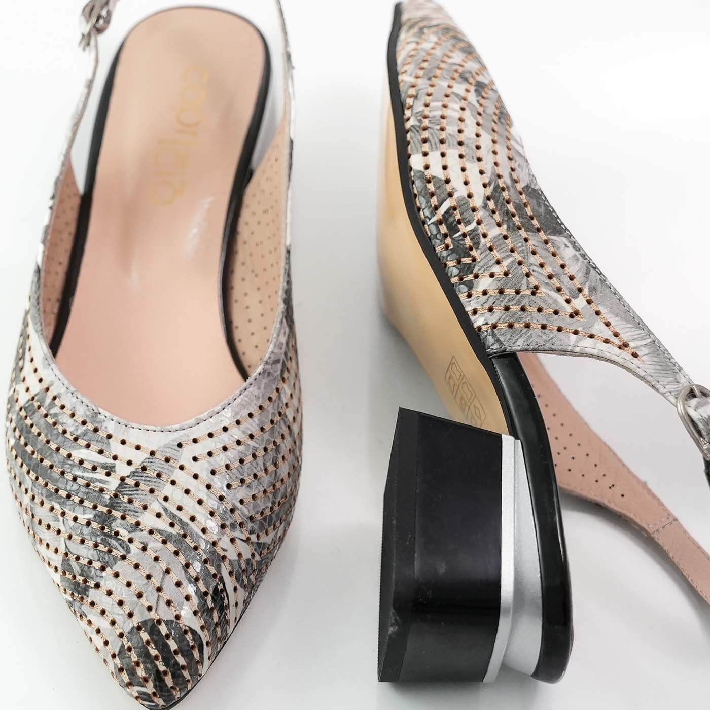 PANTOFI DECUPATI CAPRICIA