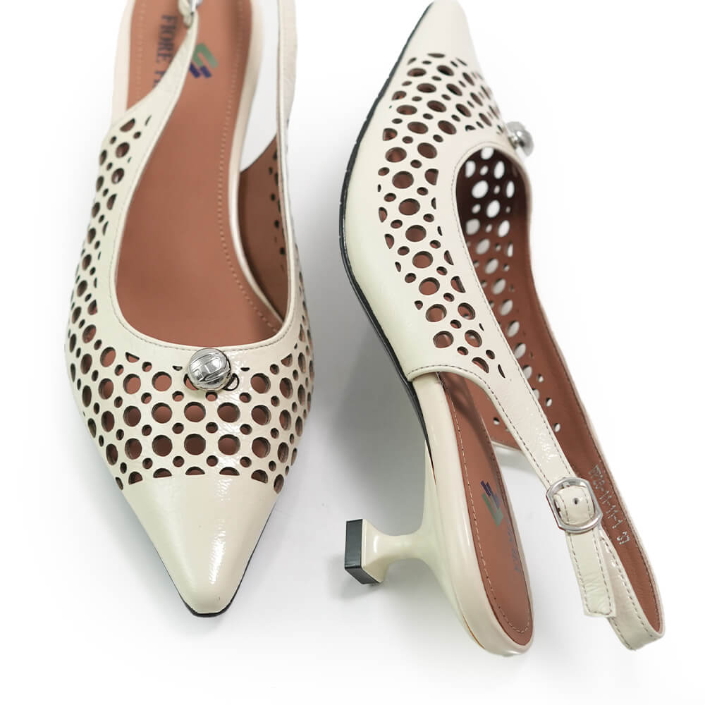 PANTOFI DECUPATI FIORE FINO