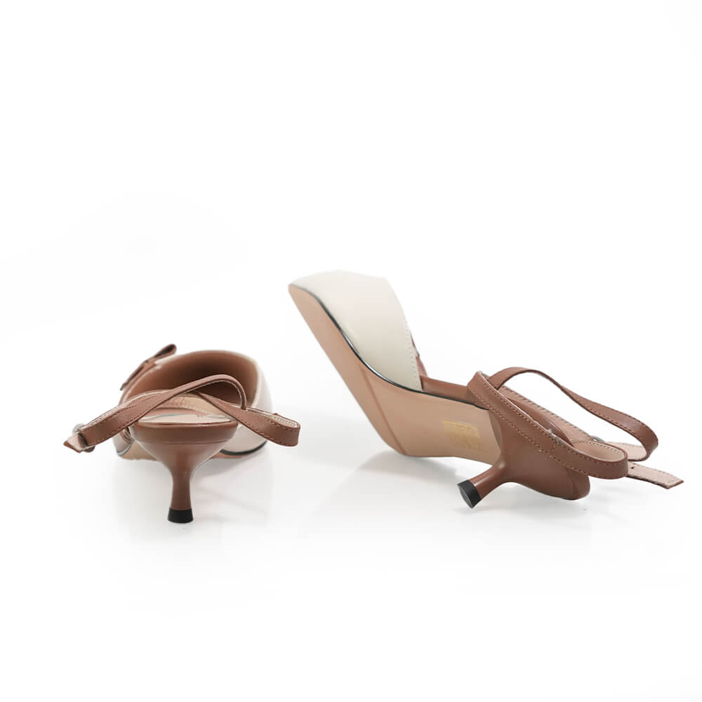 PANTOFI DECUPATI FIORE FINO