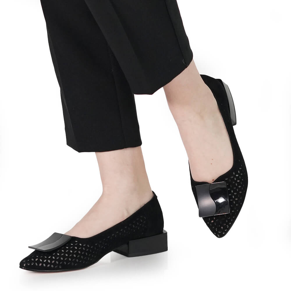 PANTOFI PERFORATI FIORE FINO